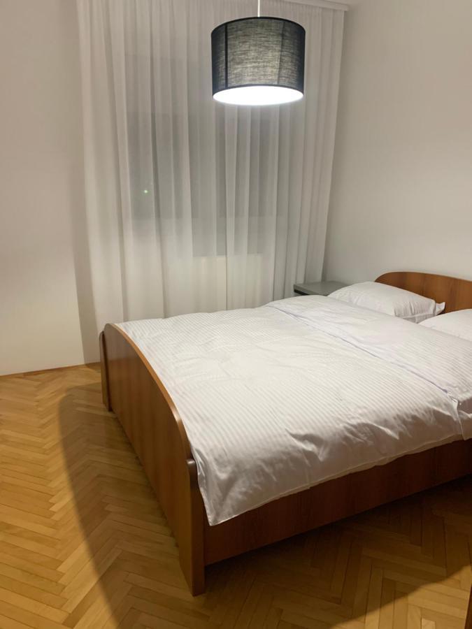 Apartman Geneva Bijeljina Eksteriør bilde